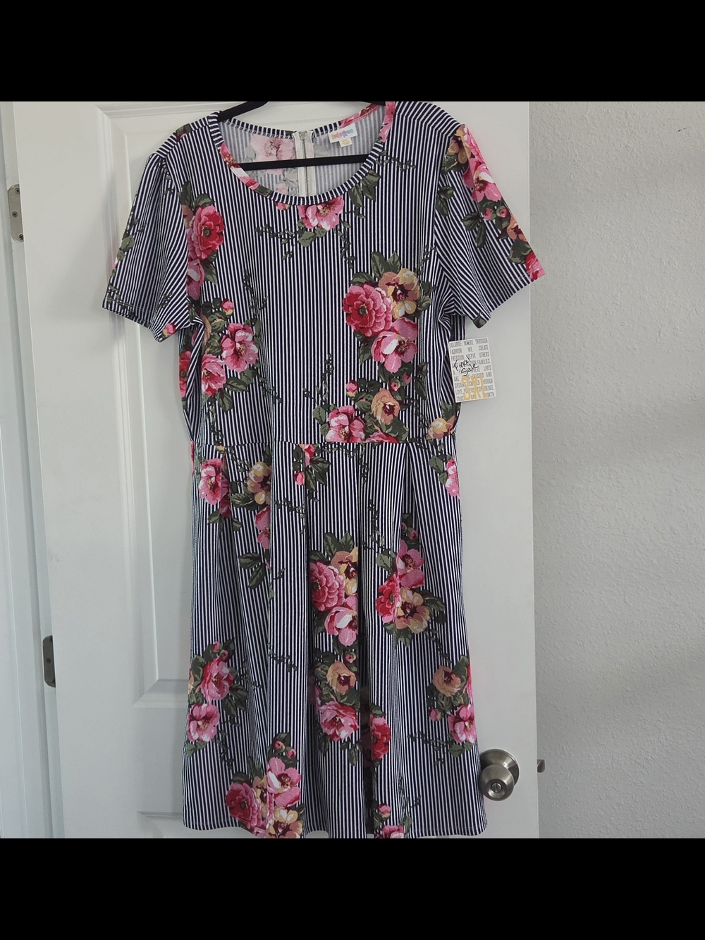 New Nwt Lularoe 3xl 3x Amelia Dress.